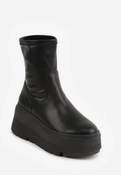 Czarne Botki Vices w Stylu Tech Gothic na Platformie Niorna