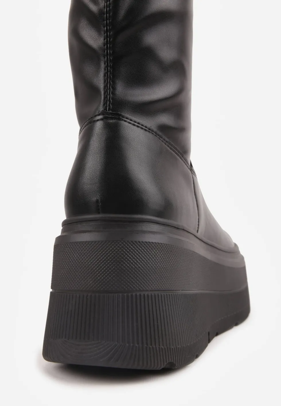 Czarne Botki Vices w Stylu Tech Gothic na Platformie Niorna