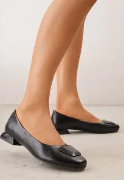 Czarne Czółenka w Stylu Retro ze Skórzaną Wkładką Faylina