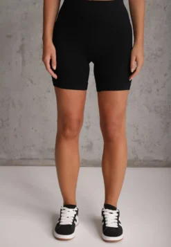 Czarne Elastyczne Szorty Biker o Fasonie Bodycon Marelliam
