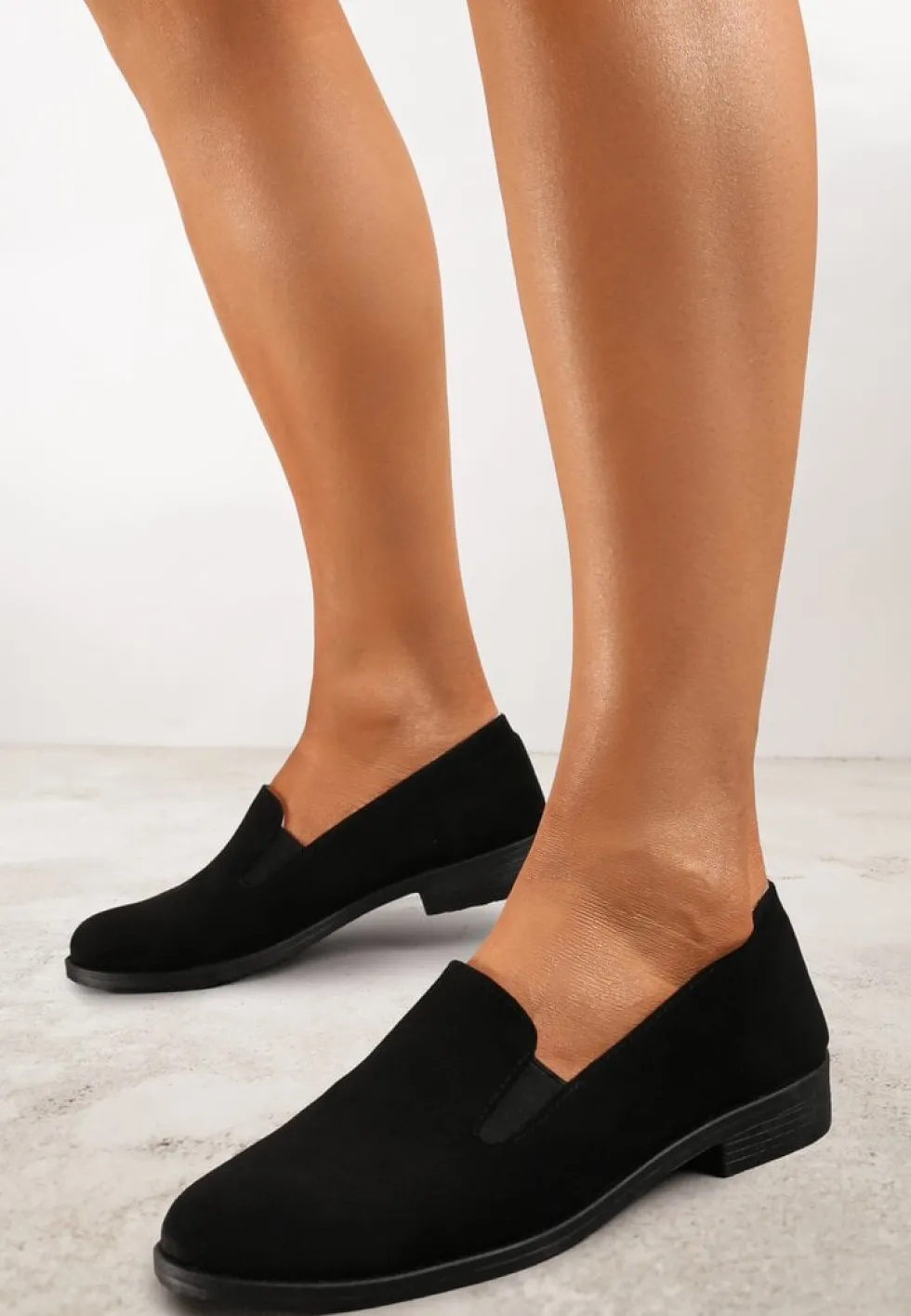 Czarne Eleganckie Mokasyny w Stylu Loafersów Wiallara