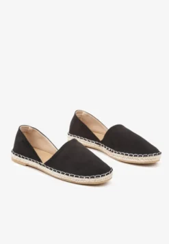 Czarne Espadryle Ozdobione Wyciętą Cholewką i Plecionką Wommea