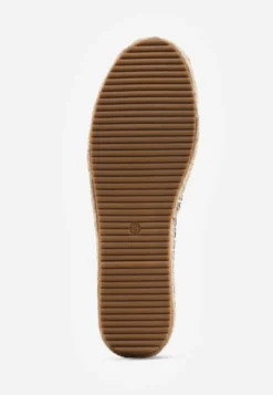 Czarne Espadryle Specialty