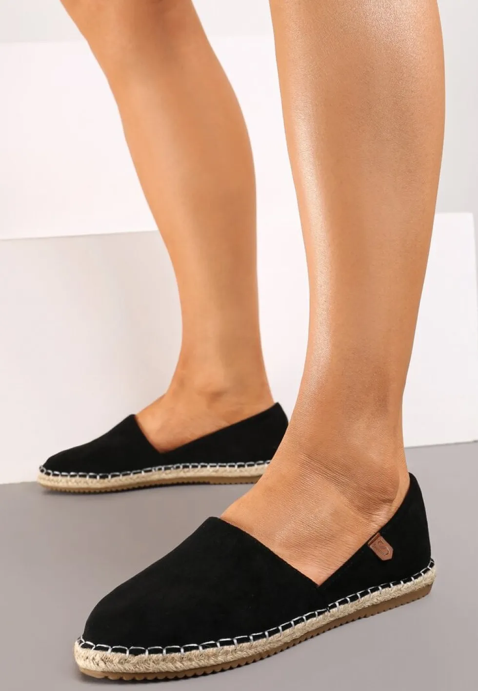 Czarne Espadryle Specialty