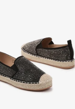 Czarne Espadryle z Plecionką i Cyrkoniami Calinorie