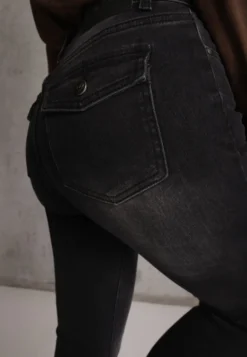 Czarne Jeansy Flare High Waist Bogate w Bawełnę z Kieszonkami z Klapami z Tyłu Anattisa