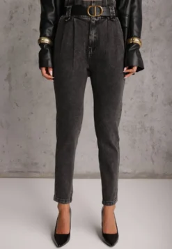 Czarne Jeansy Mom Fit z Paskiem Astera