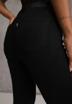 Czarne Jeansy Skinny High Waist z Bawełną o Klasycznym Kroju Pivanea