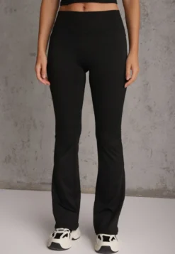 Czarne Legginsy Flare High Waist Ozdobione z Tyłu Modelującym Marszczeniem Deinoreia