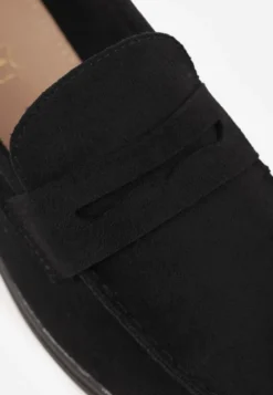 Czarne Mokasyny Casual VICES z Imitacji Zamszu z Wkładką ze Skóry Naturalnej Sheiris