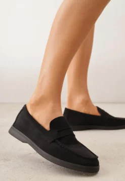 Czarne Mokasyny Casual VICES z Imitacji Zamszu z Wkładką ze Skóry Naturalnej Sheiris