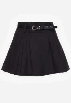 Czarne Rozkloszowane Spódnico-Spodenki Plisowane High Waist z Paskiem Bastorea