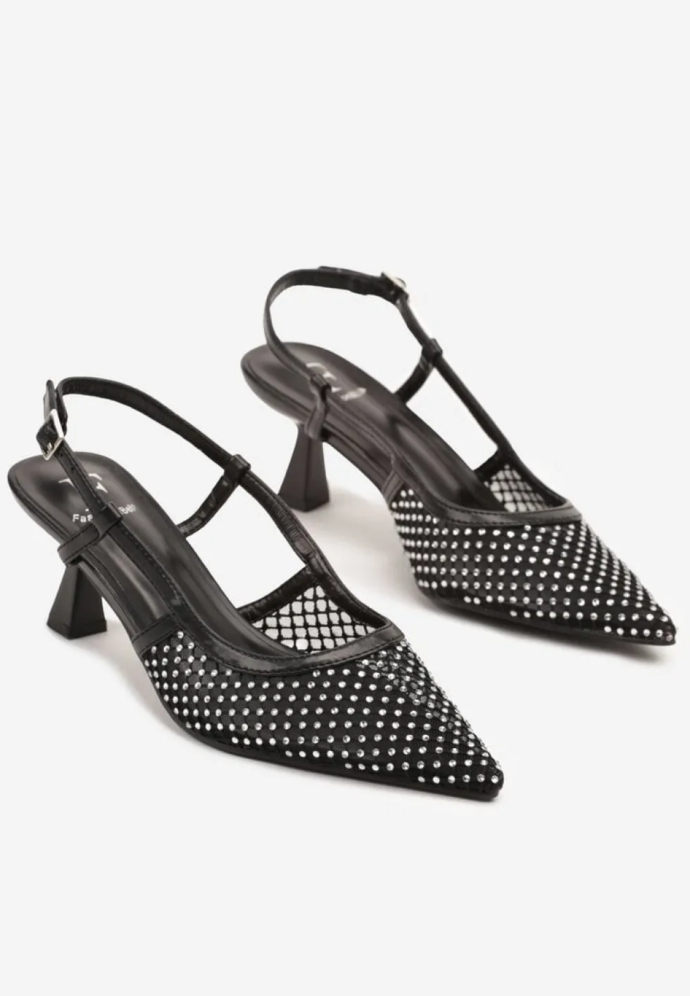 Czarne Sandały na Kaczuszce Slingback z Siateczkową Cholewką i Cyrkoniami Velionna