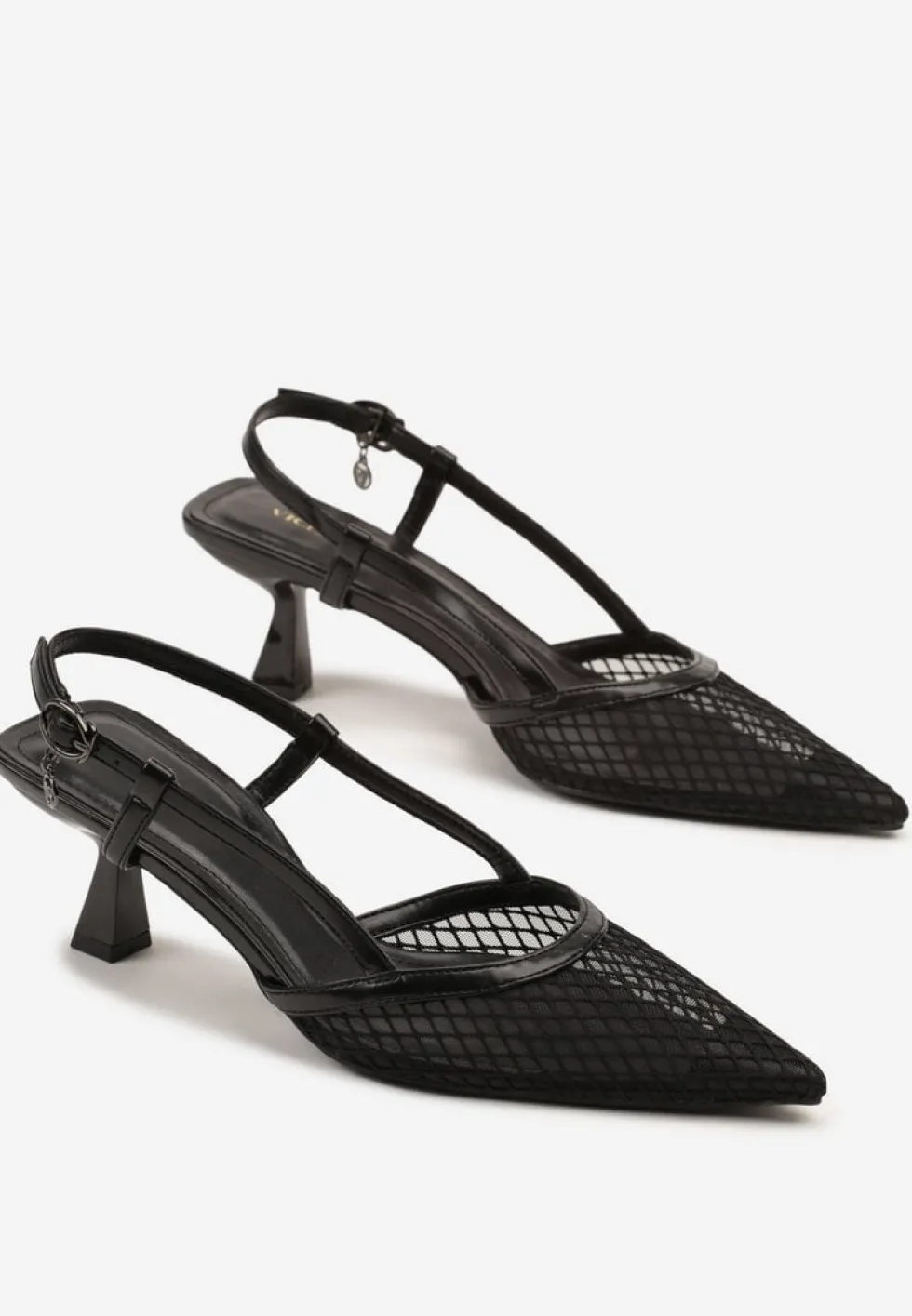 Czarne Sandały Vices na Kaczuszce Slingback z Siateczkową Cholewką Lumevile