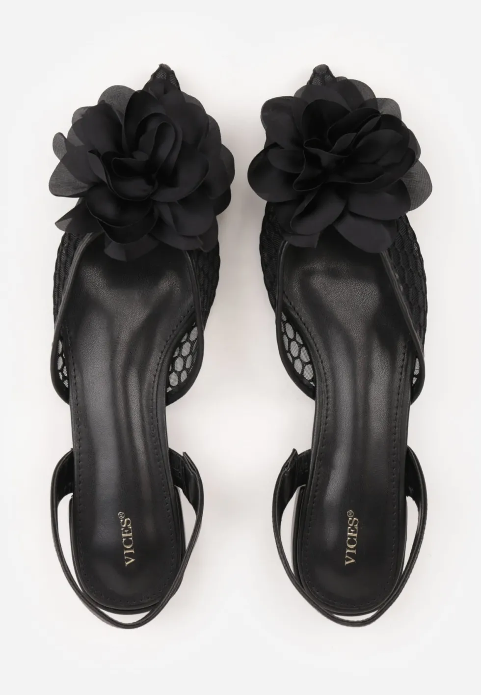 Czarne Sandały Vices Slingback z Siateczkową Cholewką Ozdobione Kwiatem 3D Lilivora