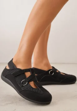 Czarne Sneakeriny z Siateczki z Zapięciem na Rzep Vianate