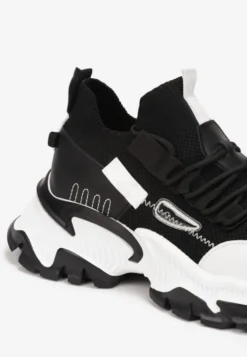Czarne Sneakersy Kharena