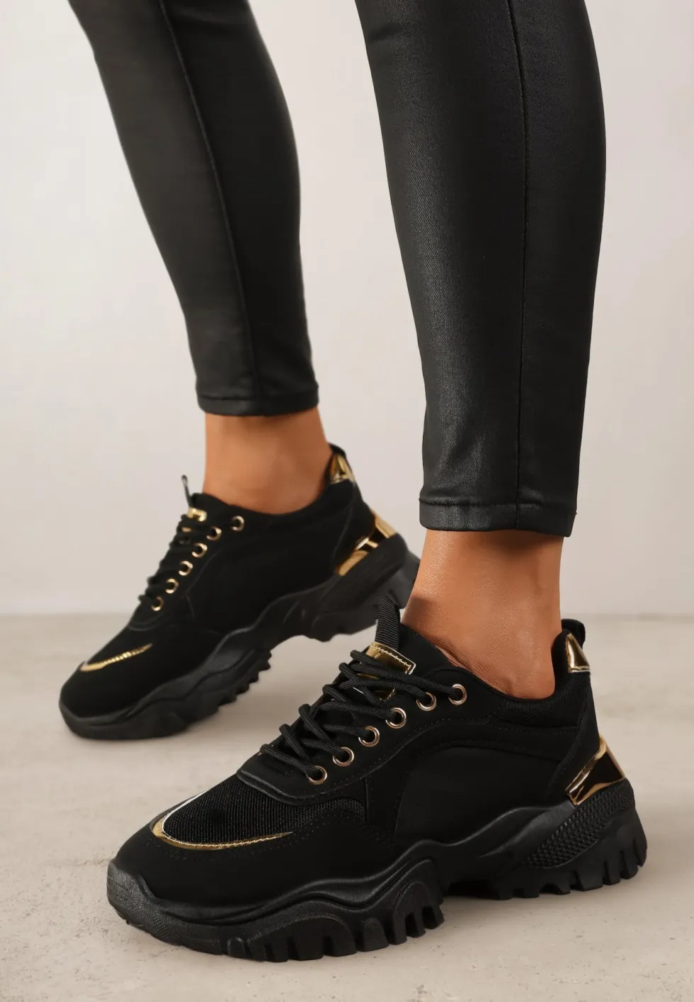 Czarne Sneakersy Myramia