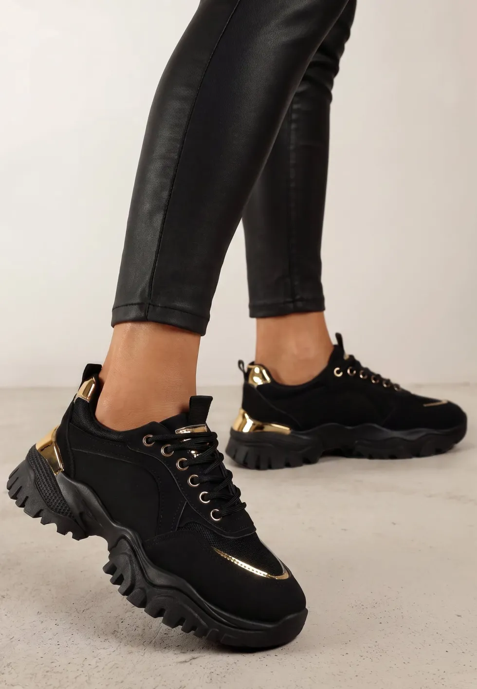 Czarne Sneakersy Myramia