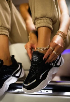 Czarne Sneakersy Naerime