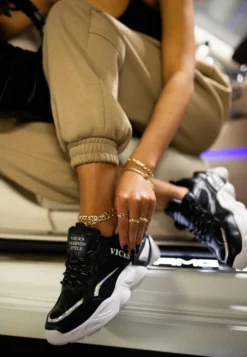 Czarne Sneakersy Naerime