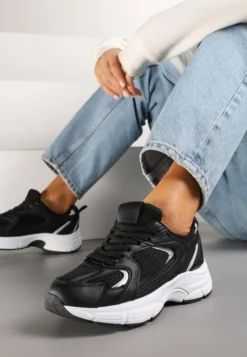 Czarne Sneakersy na Grubej Podeszwie z Cholewką z Siateczką Zollexia