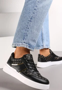 Czarne Sneakersy na Grubej Podeszwie z Wzorzystą Cholewką z Błyszczącą Nitką Jaile