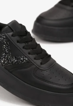 Czarne Sneakersy na Grubej Podeszwie przed Kostkę z Brokatowymi Wstawkami Dyla