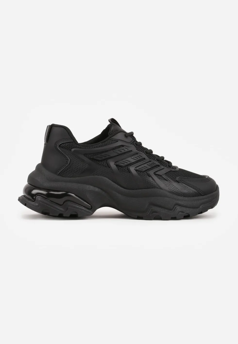 Czarne Sneakersy na Niskiej Platformie z Ozdobnymi Wstawkami na Cholewce Amrogia