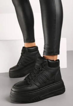 Czarne Sneakersy na Platformie Mocno Ocieplane Futerkiem Lealwen