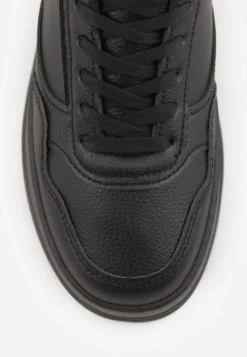 Czarne Sneakersy na Platformie Ozdobionej Tłoczeniem Vaiviera