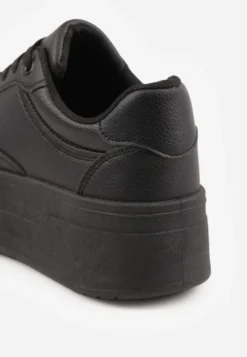 Czarne Sneakersy na Platformie Ozdobionej Tłoczeniem Vaiviera