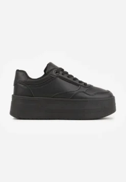 Czarne Sneakersy na Platformie Ozdobionej Tłoczeniem Vaiviera