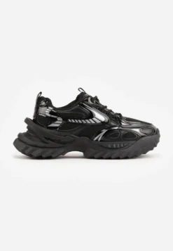 Czarne Sneakersy na Platformie Typu Chunky Ozdobione Geometrycznym Wzorem Sawia