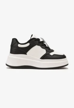 Czarne Sneakersy na Platformie z Odpinaną Gwiazdką Ekaria