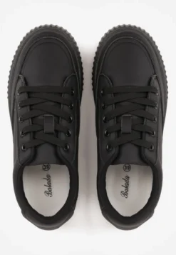 Czarne Sneakersy na Tłoczonej Platformie Zeaninia