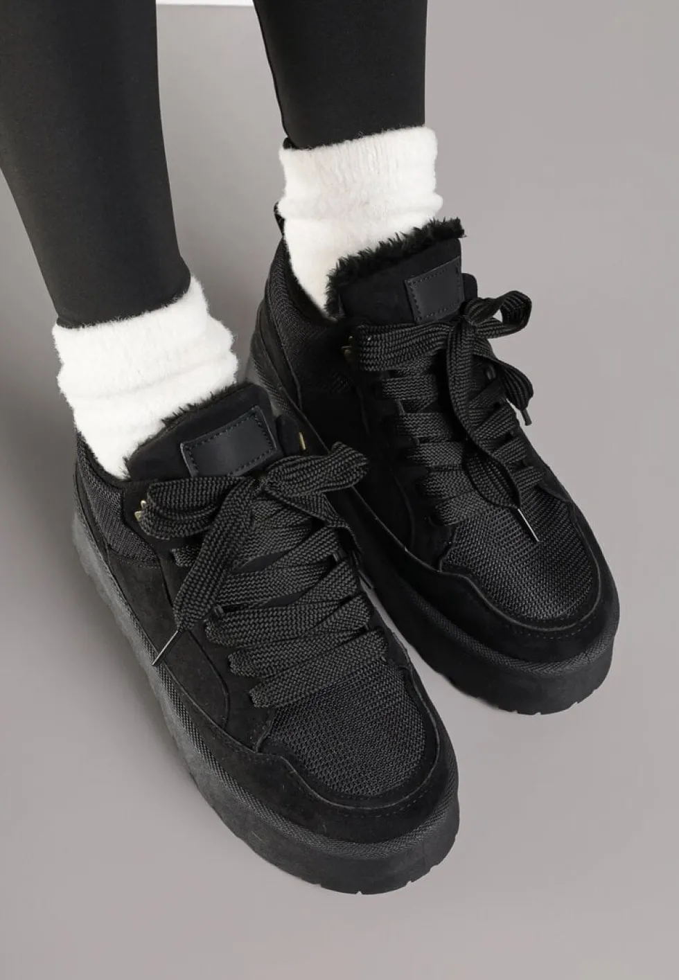 Czarne Sneakersy Śniegowce na Platformie Velavine