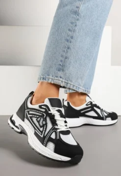 Czarne Sneakersy Ozdobione Geometrycznym Motywem Tasoti