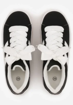 Czarne Sneakersy Ozdobione Motywem Pasków Flortewi