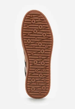 Czarne Sneakersy Retro Tenisówki z Naturalnego Zamszu ze Skórzaną Wkładką Beralene