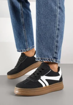 Czarne Sneakersy Tenisówki Ozdobione Geometrycznym Wzorem Shie