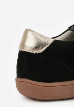 Czarne Sneakersy Typu Klasyczne Tenisówki z Szerokim Noskiem ze Skóry Naturalnej Usaliza