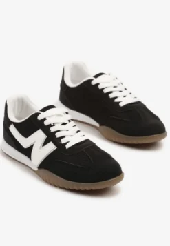 Czarne Sneakersy Typu Klasyczne Tenisówki Zdobione Przeszyciami Elanioria