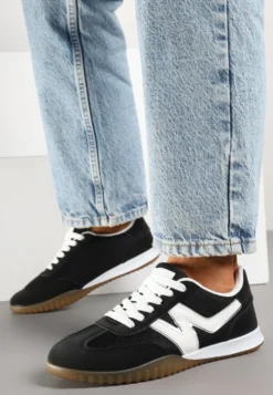 Czarne Sneakersy Typu Klasyczne Tenisówki Zdobione Przeszyciami Elanioria