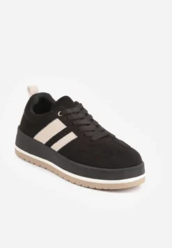 Czarne Sneakersy Typu Kultowe Tenisówki o Fakturze Zamszu na Platformie Numissa