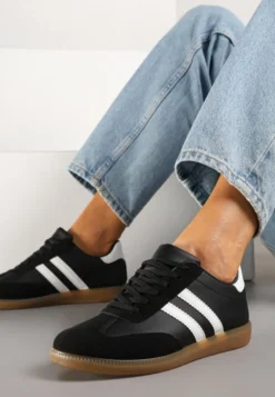 Czarne Sneakersy Typu Kultowe Tenisówki Zdobione Przeszyciami Remiana