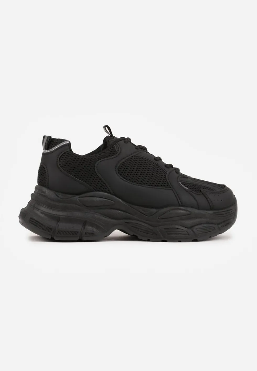 Czarne Sneakersy Vices na Platformie Ozdobione Tłoczeniem Natiselle