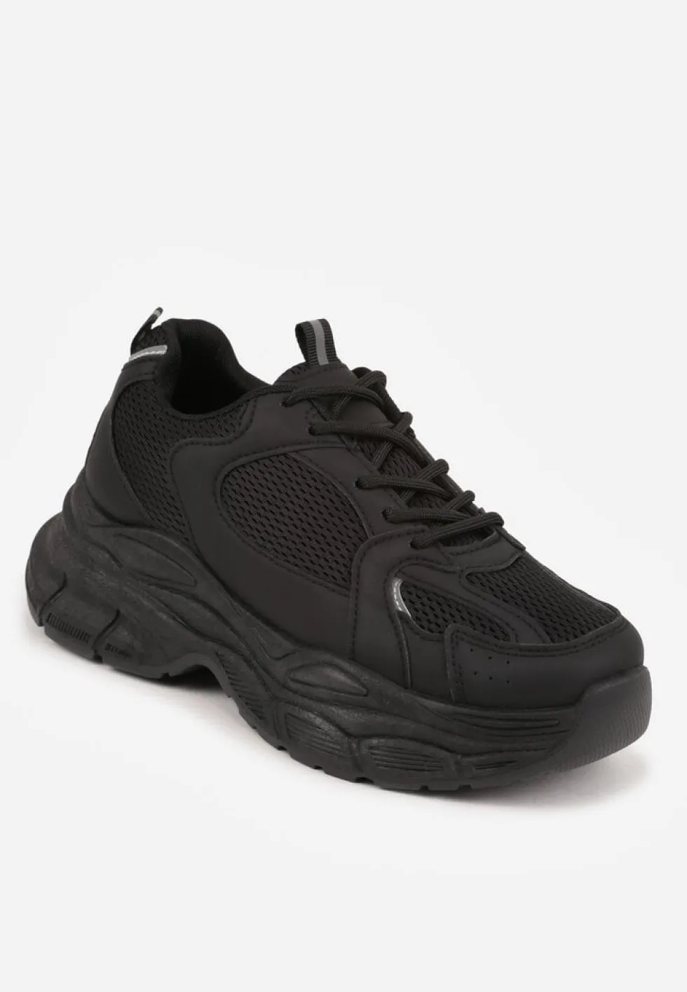Czarne Sneakersy Vices na Platformie Ozdobione Tłoczeniem Natiselle