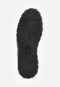 Czarne Sneakersy Vices na Platformie z Ozdobą i Napisem Leawen