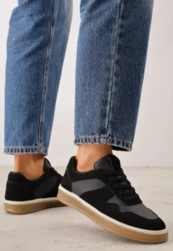Czarne Sneakersy VICES w Stylu Basic ze Wstawkami z Imitacji Nubuku Akila